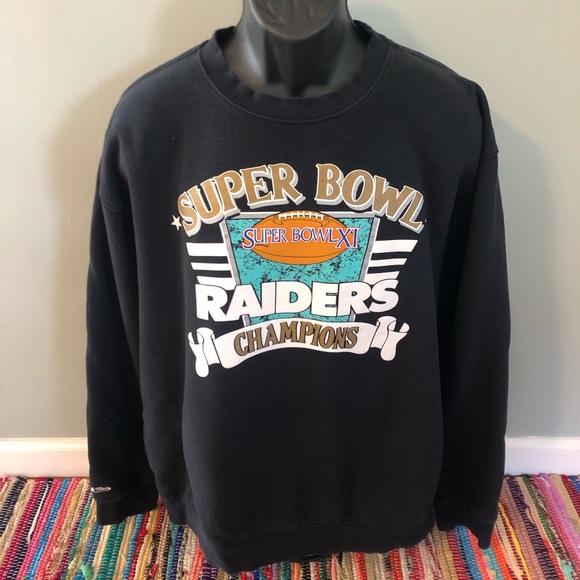 vintage raiders gear